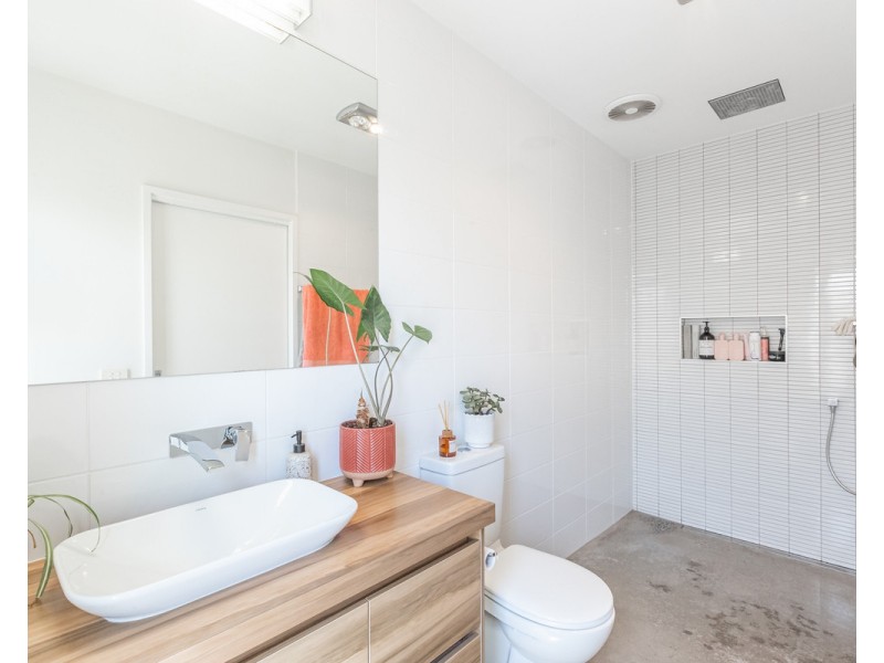 2 Witton Boulevard, Warrnambool VIC 3280