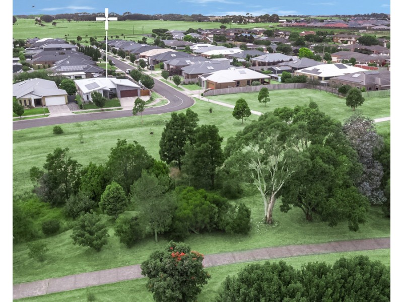 2 Witton Boulevard, Warrnambool VIC 3280
