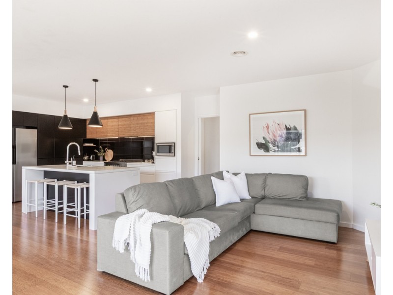 10 Spring Garden Drive, Warrnambool VIC 3280