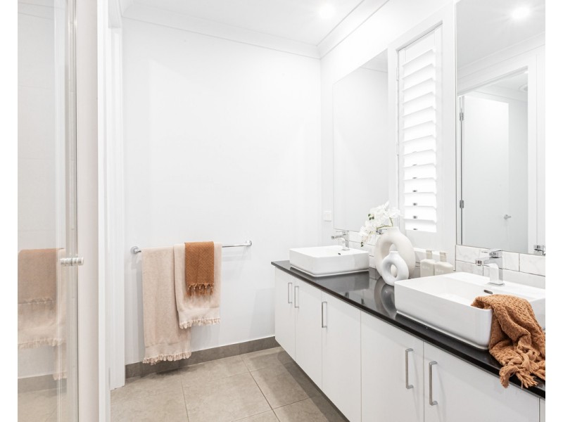 7 Brittain Avenue, Warrnambool VIC 3280