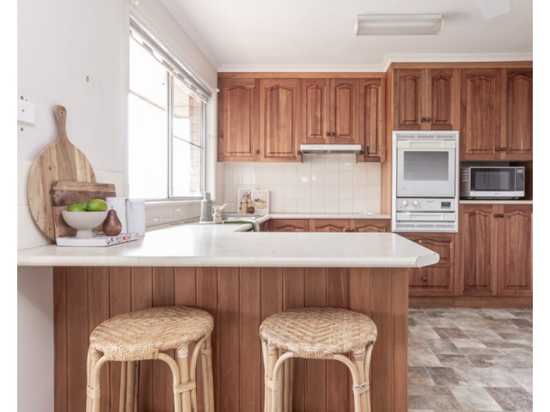 2 Hillside Avenue, Warrnambool VIC 3280