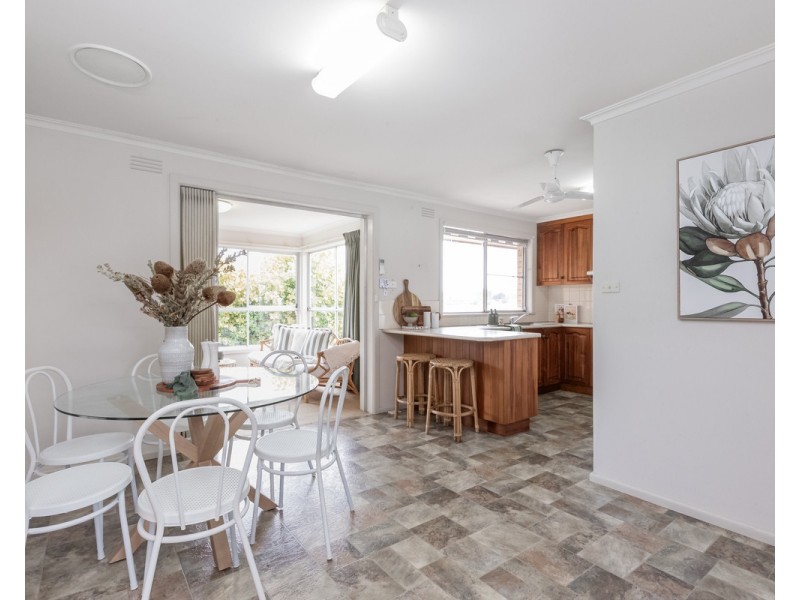 2 Hillside Avenue, Warrnambool VIC 3280