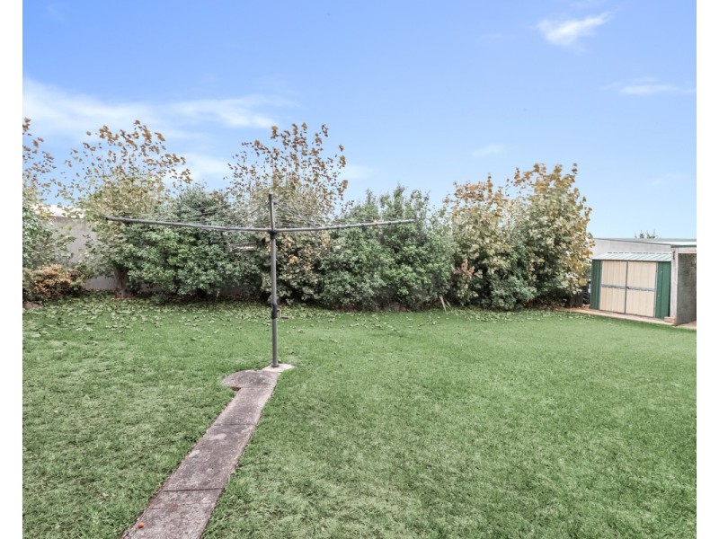 2 Hillside Avenue, Warrnambool VIC 3280