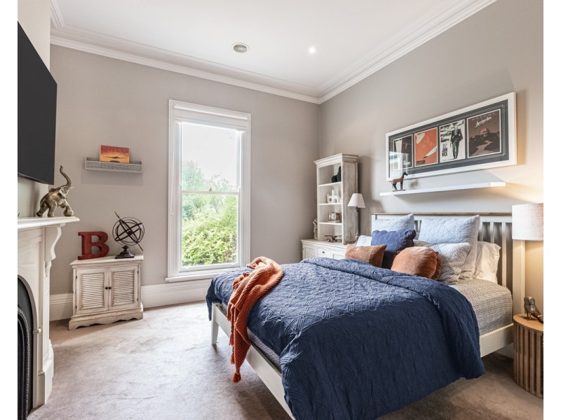 84 Wollaston Road, Warrnambool VIC 3280