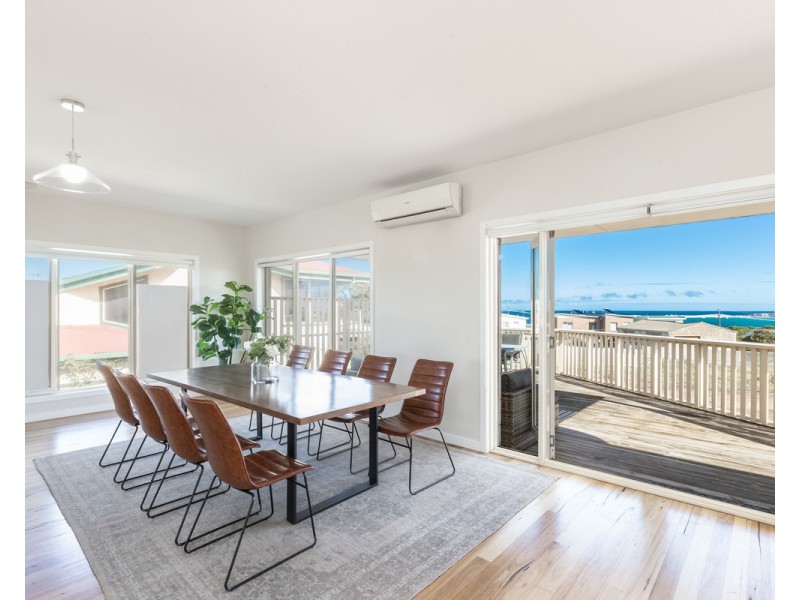 67 Ocean Grove, Warrnambool VIC 3280
