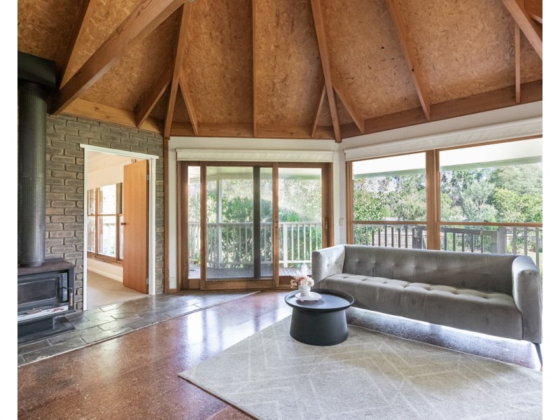 20 Bellmans Road, Bushfield VIC 3281