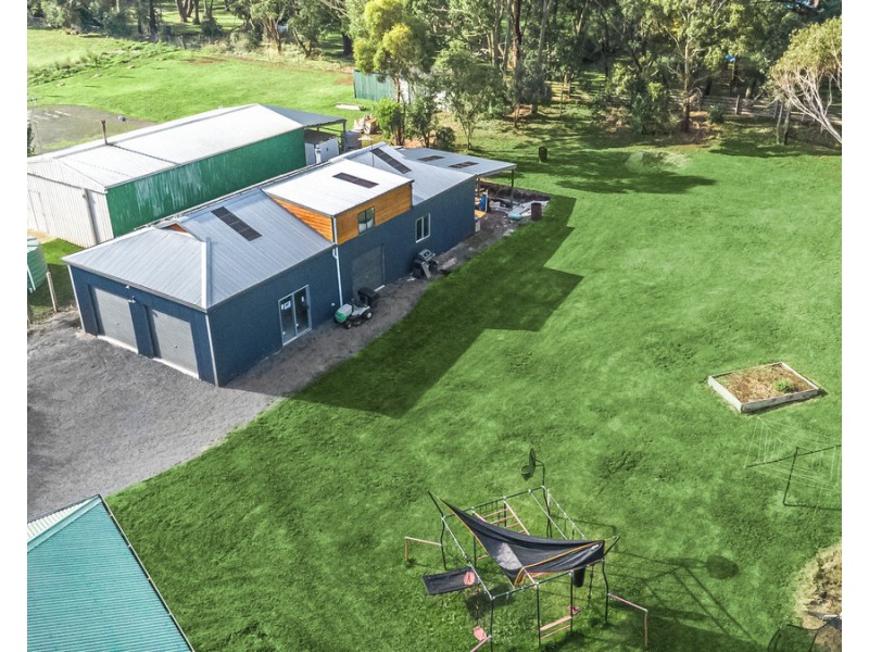 20 Bellmans Road, Bushfield VIC 3281