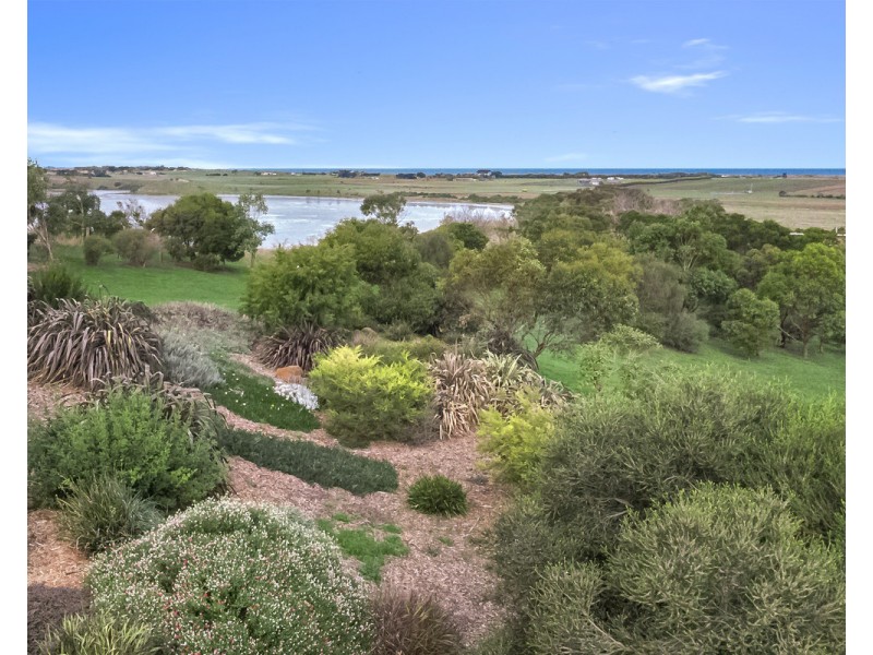 75 Lowery Road, Crossley VIC 3283
