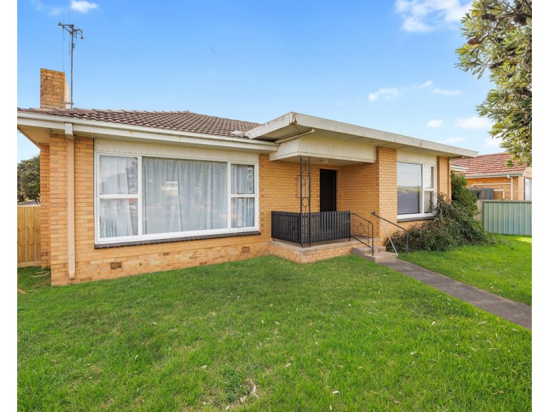11 Hopkins Road, Warrnambool VIC 3280