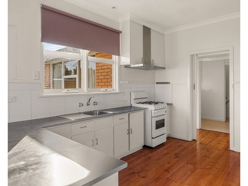 11 Hopkins Road, Warrnambool VIC 3280