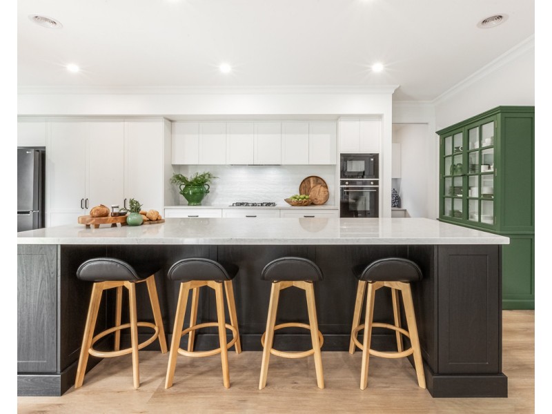 22 Waldock Way, Warrnambool VIC 3280