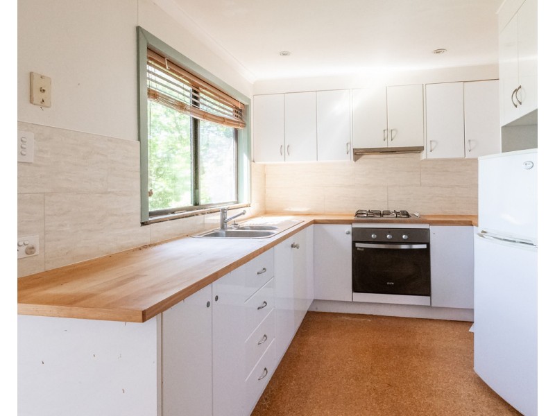 18 Hennessy Street, Port Campbell VIC 3269