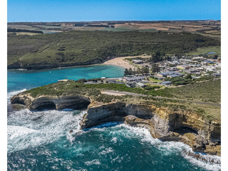 18 Hennessy Street, Port Campbell VIC 3269