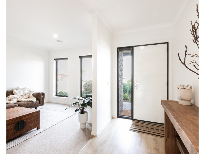 16 McGinness Way, Warrnambool VIC 3280