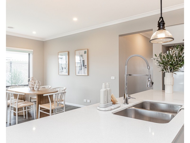 10 Freycinet Court, Warrnambool VIC 3280