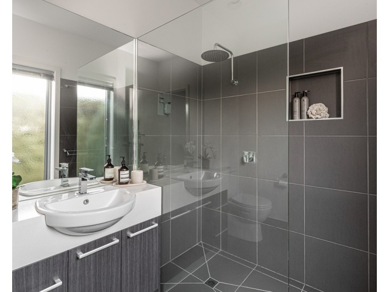 8 Matthews Court, Warrnambool VIC 3280