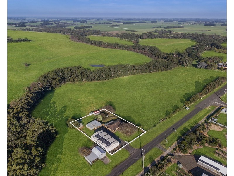 88 Dwarroon Road, Cudgee VIC 3265