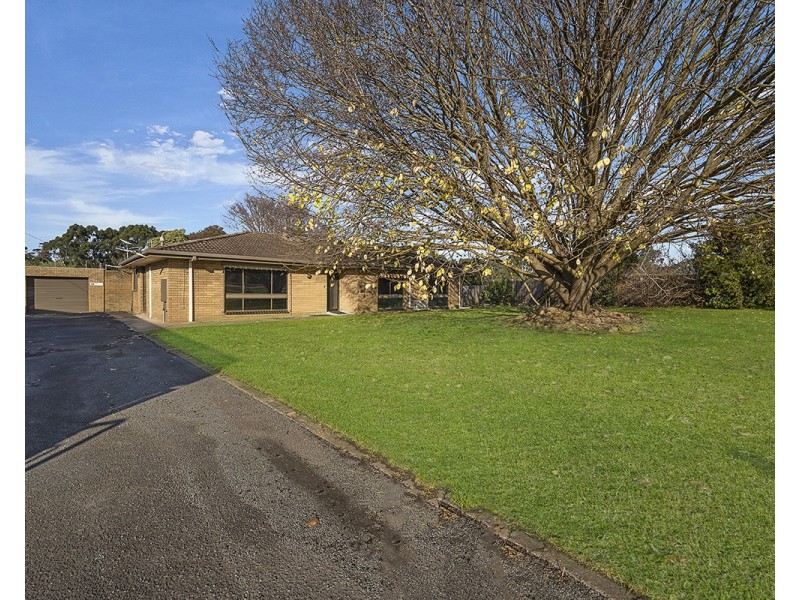 88 Dwarroon Road, Cudgee VIC 3265