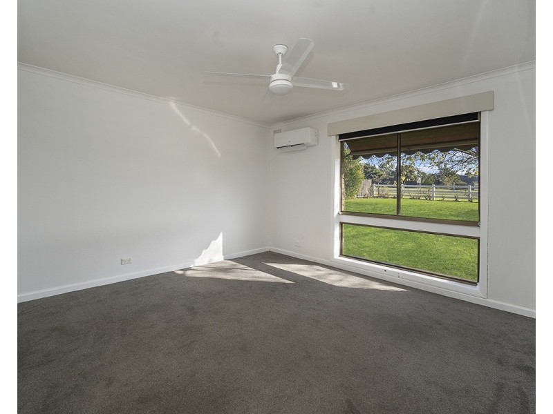 88 Dwarroon Road, Cudgee VIC 3265