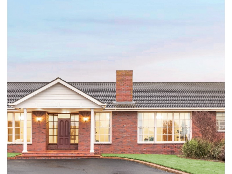 1 Logans Beach Road, Warrnambool VIC 3280
