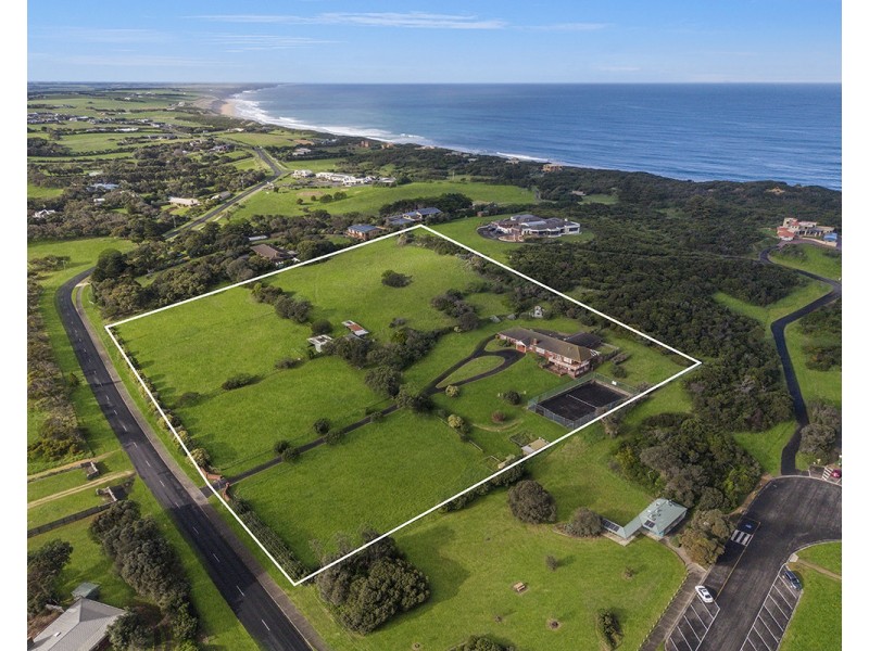 1 Logans Beach Road, Warrnambool VIC 3280