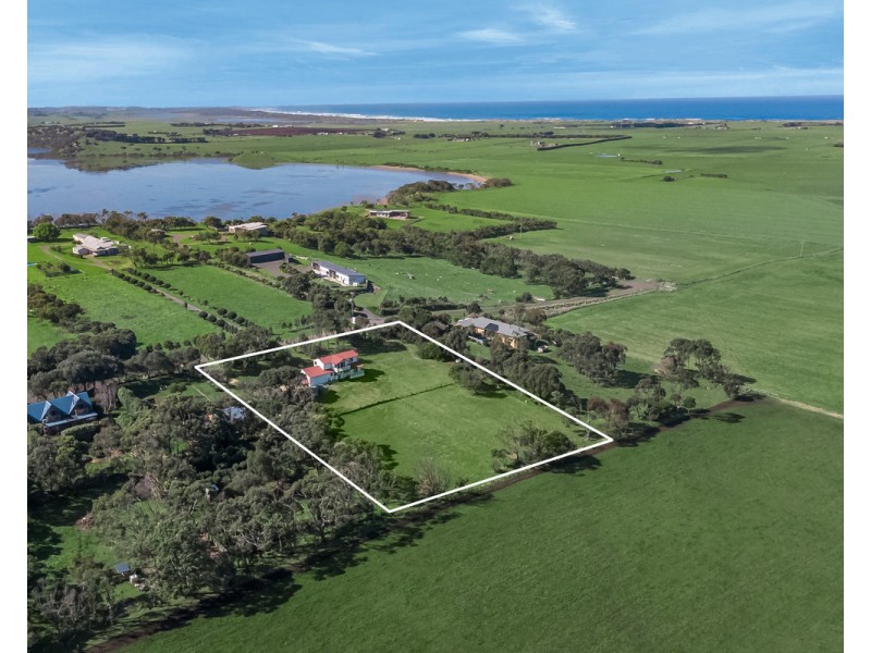68 Lowery Road, Crossley VIC 3283