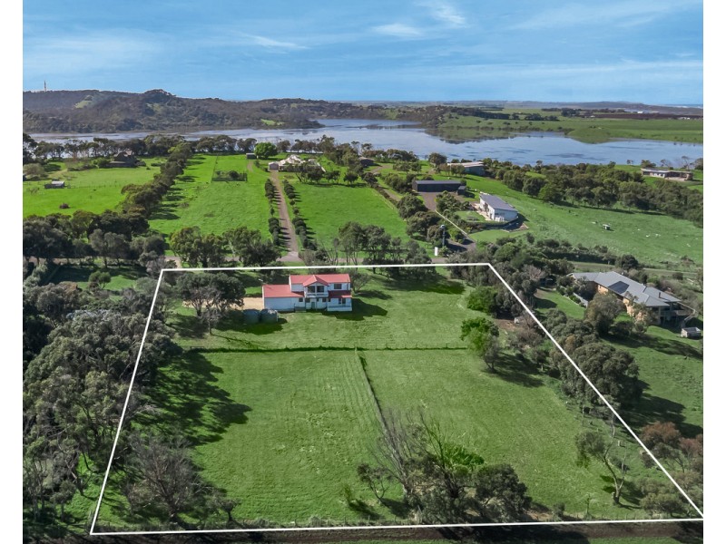 68 Lowery Road, Crossley VIC 3283