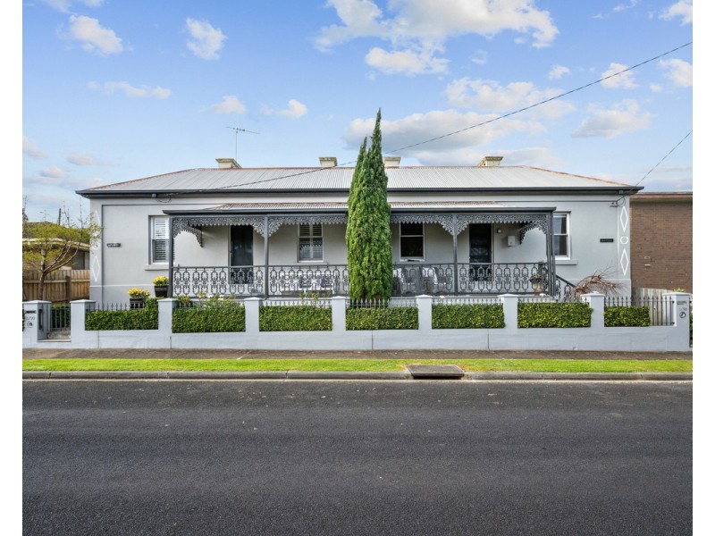 1 & 2/90 Denneys Street, Warrnambool VIC 3280