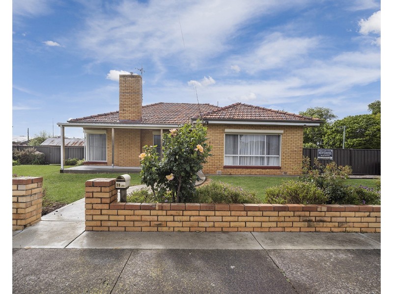 38 Adams Street, Cobden VIC 3266