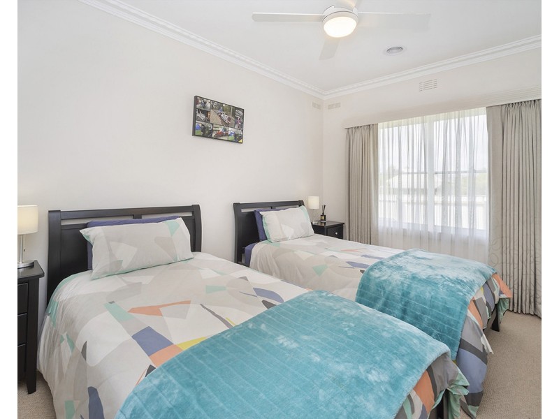 38 Adams Street, Cobden VIC 3266