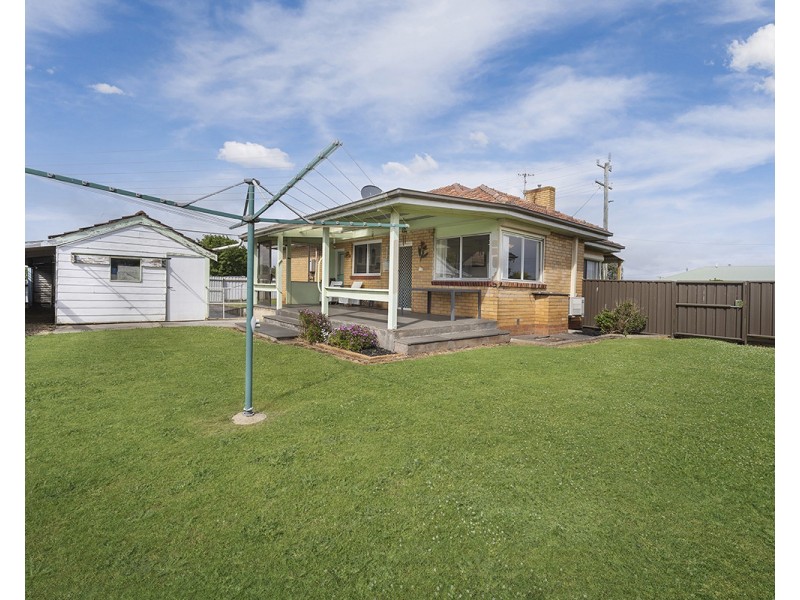38 Adams Street, Cobden VIC 3266