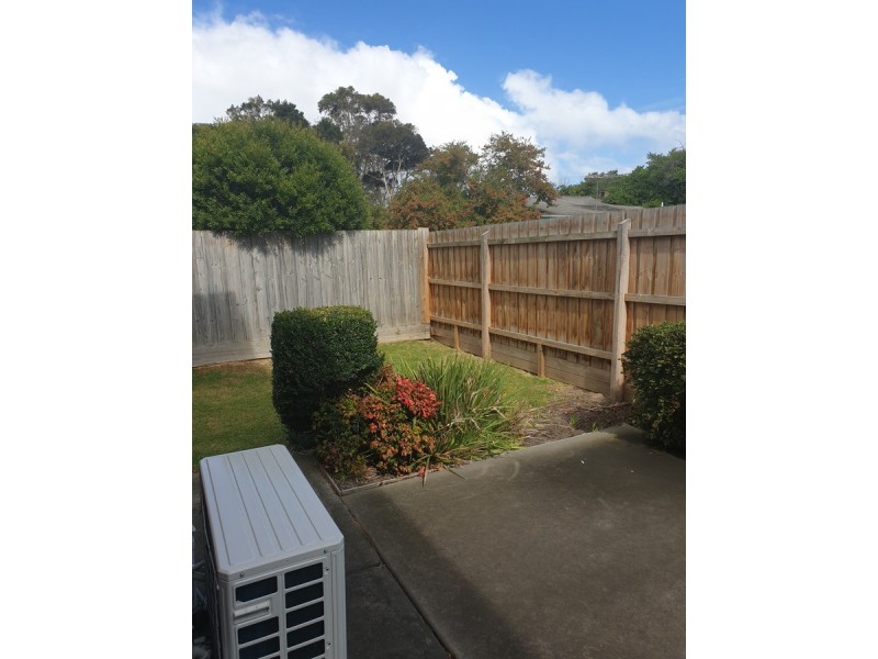 1/96-100 Thompson Avenue, Cowes VIC 3922