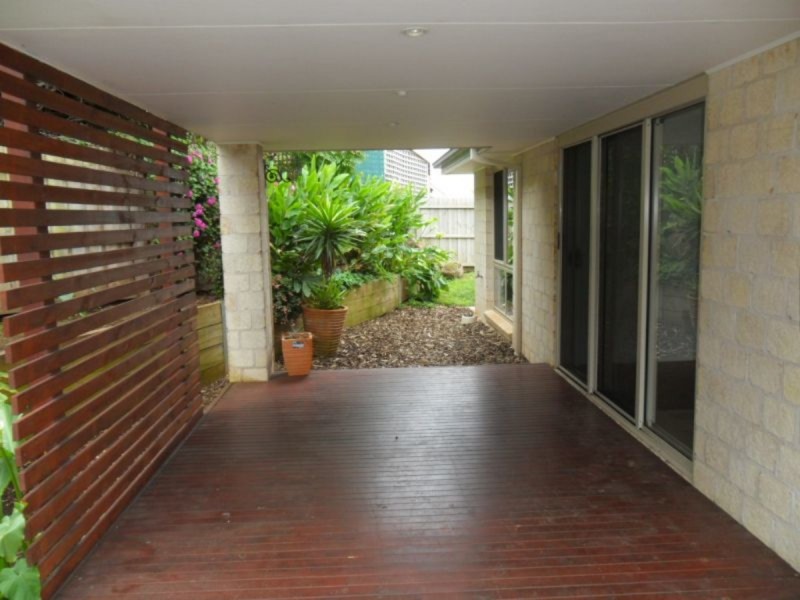 4 Grevilia Close, Cowes VIC 3922