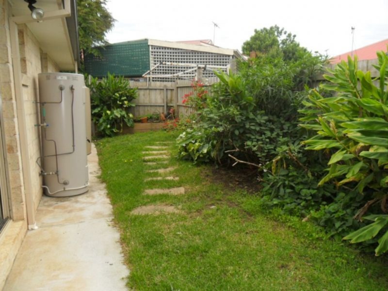 4 Grevilia Close, Cowes VIC 3922