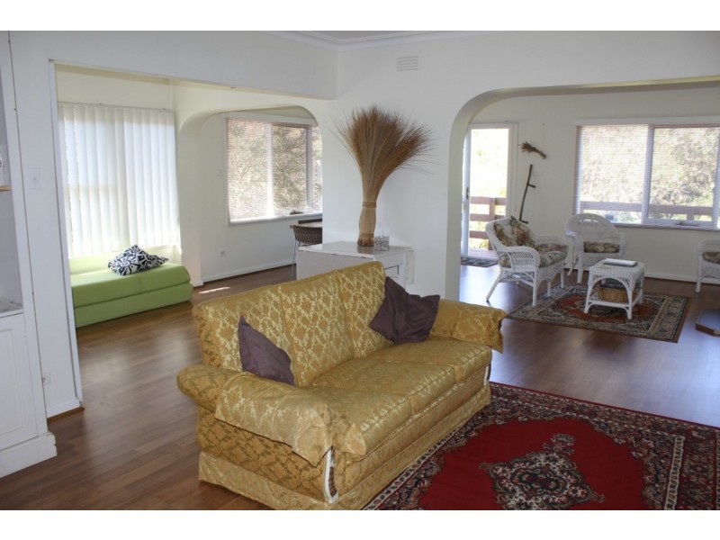 26 Dunsmore Road, Cowes VIC 3922