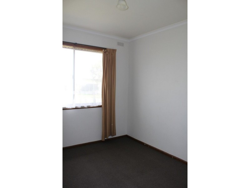 32 St Georges Road, Cowes VIC 3922