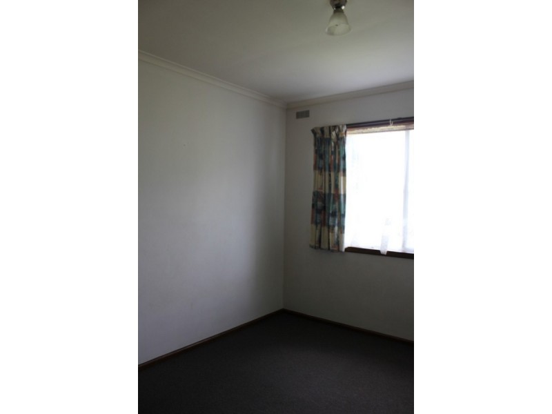 32 St Georges Road, Cowes VIC 3922