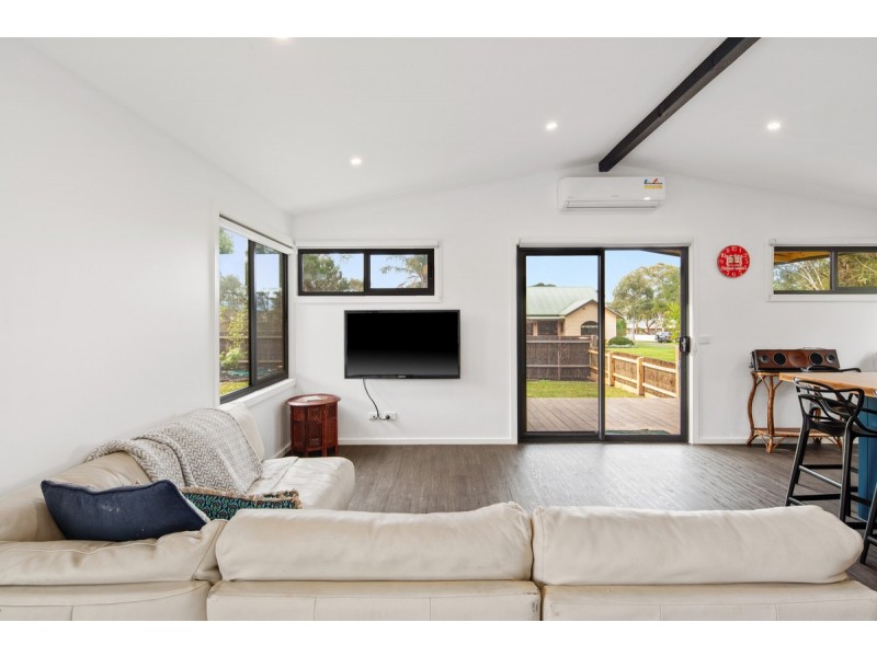 24 McHaffie Drive, Cowes VIC 3922