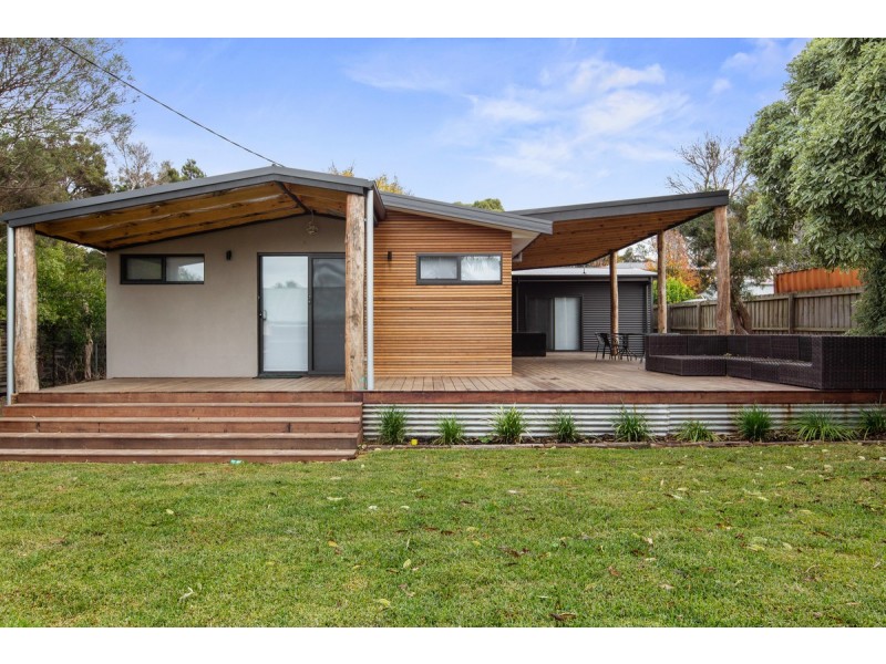 24 McHaffie Drive, Cowes VIC 3922