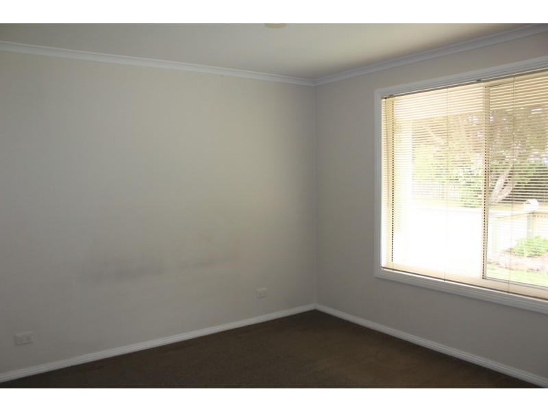 33 Lansell Road, Cowes VIC 3922