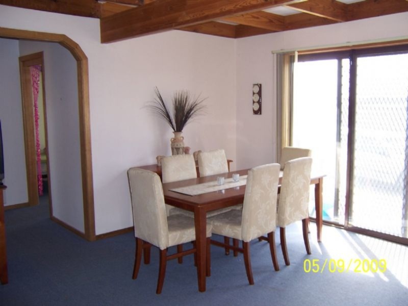 15 Surf Cresent, Surf Beach VIC 3922