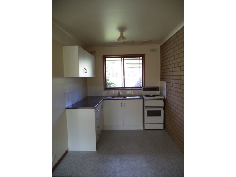 2/181 Thompson Avenue, Cowes VIC 3922