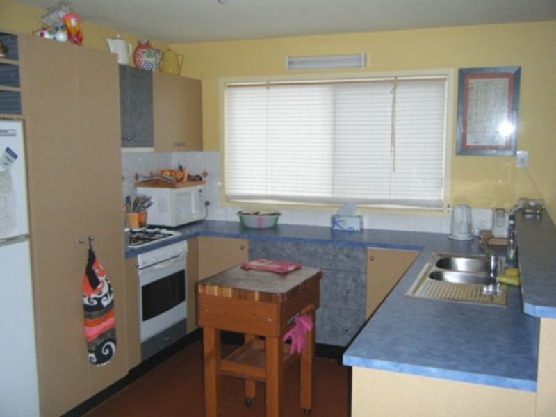 9 Irving Road, Cowes VIC 3922