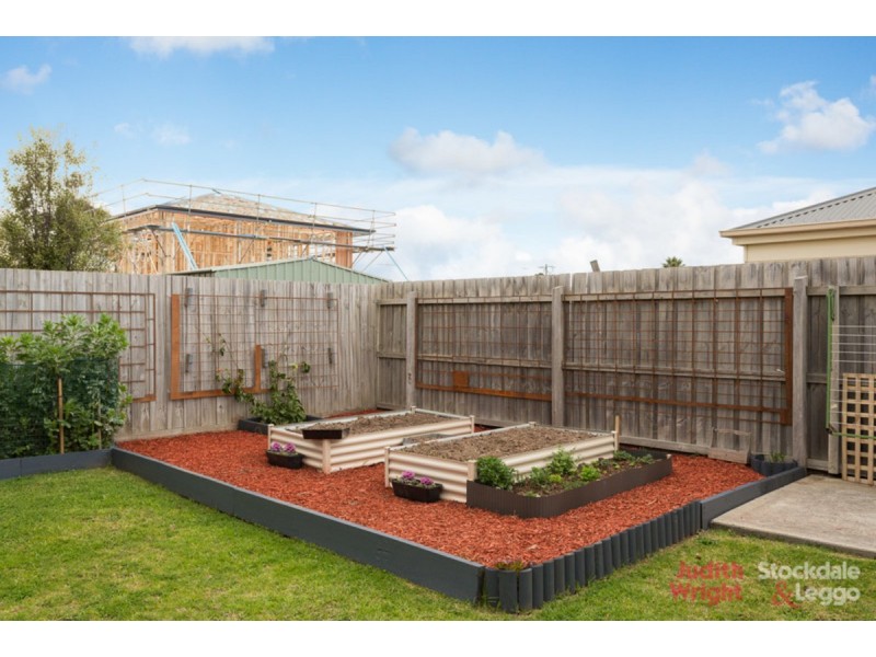 24 Roderick Close, Cowes VIC 3922