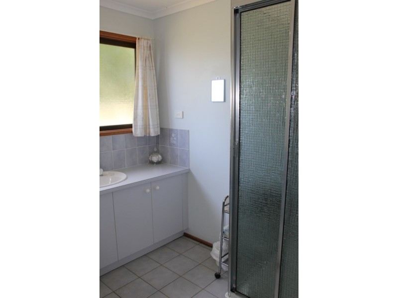 31 Phillip Island Road, Surf Beach VIC 3922