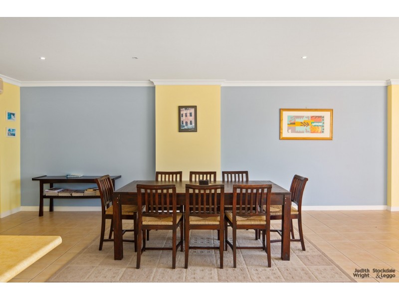 14/15-16 The Esplanade, Cowes VIC 3922