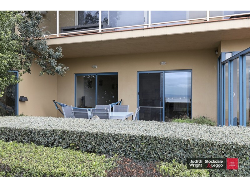 2/9 Beach Road, Rhyll VIC 3923