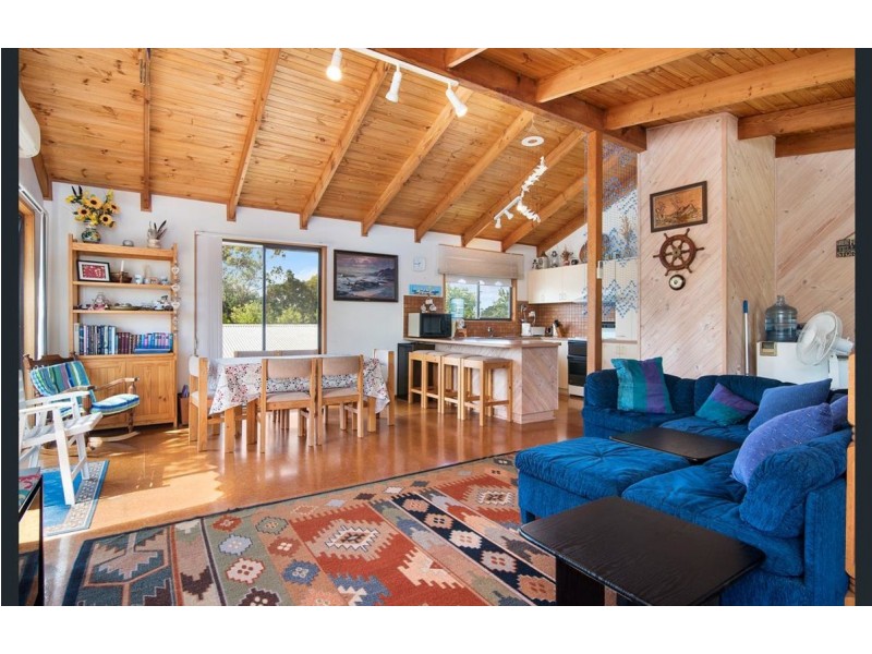 219 Church Street, Cowes VIC 3922