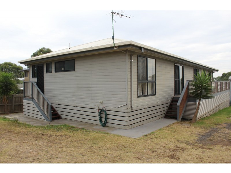 53 Norman Drive, Cowes VIC 3922