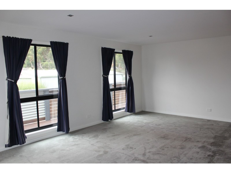 53 Norman Drive, Cowes VIC 3922